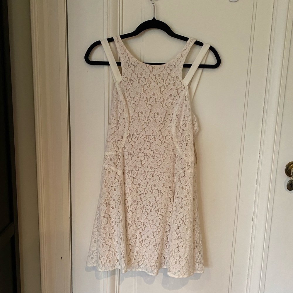 NWT White Lacey Ark & Co Summer Dress Floral Lace Size M Graduation Dress